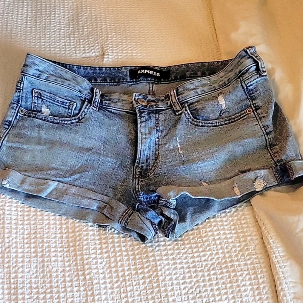 Express shortie blue jean shorts